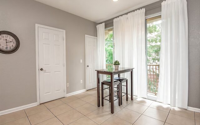 Updated Townhome, Near Conv Ctr, Universal & I-dr