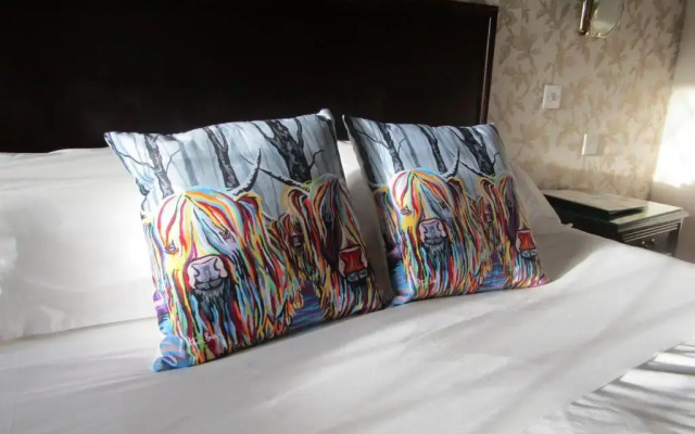 Hunters Lodge Hotel