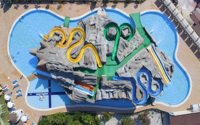 Rox Resort Hotel