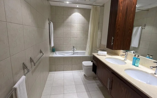 2B-Burj Residence T6-304 by bnbme homes