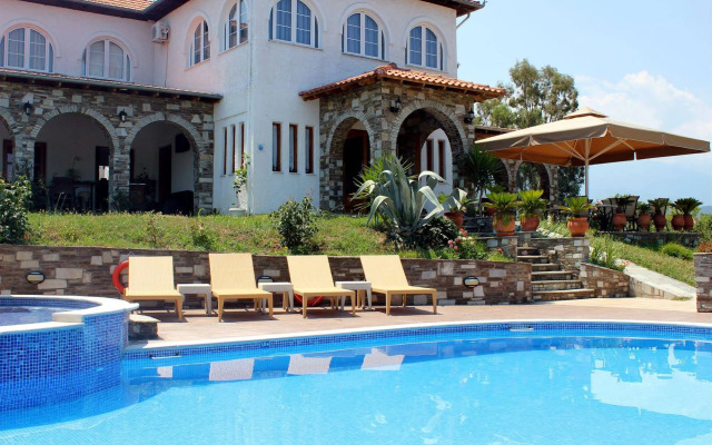 Zeus Hotel