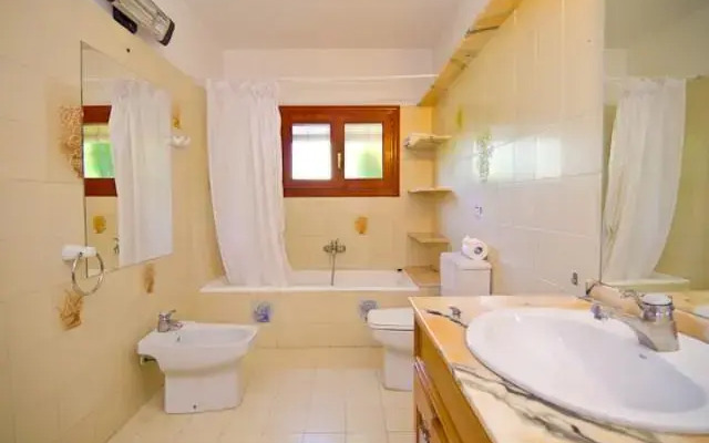Seven-Bedroom Apartment in Benissa