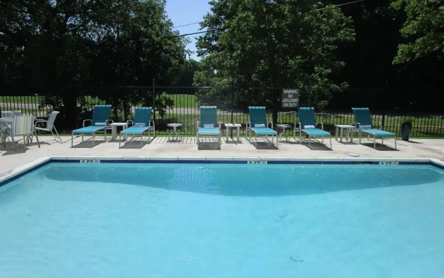 Best Western Plus Bonham