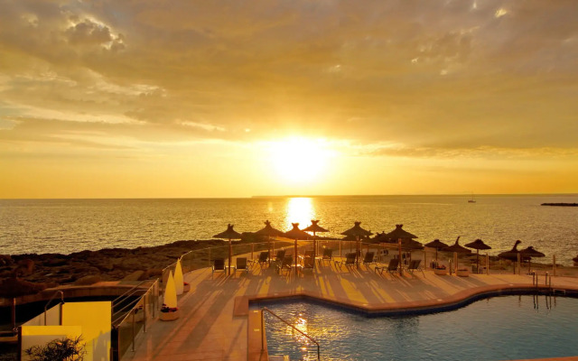 Universal Hotel Cabo Blanco - Adults Only