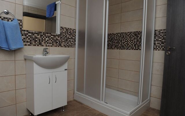 Alexia Hotel Apartments