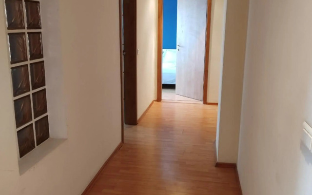 Wenie Apartment by EasyBucharest