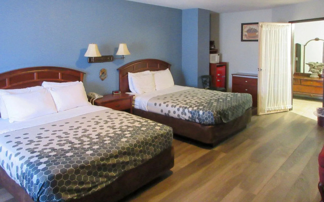 Quality Inn & Suites Manitou Springs at Pikes Peak