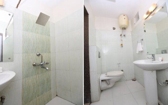 OYO 23303 Hotel Blue Heaven