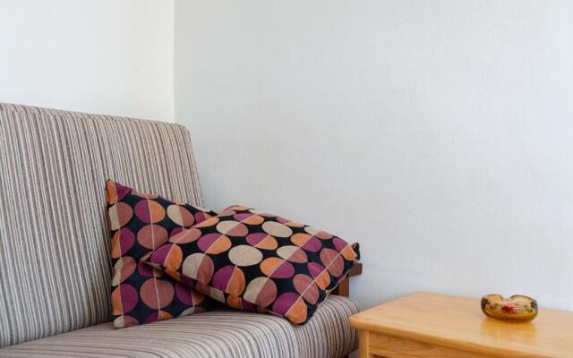 Apartment 60 mtres from the beach