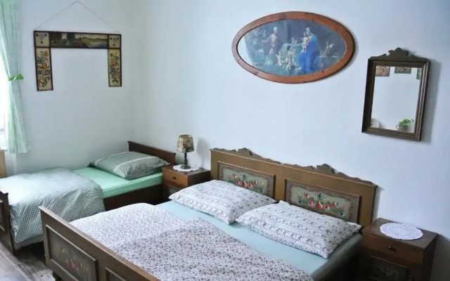 Restaurace a penzion Ubrousku prostři se