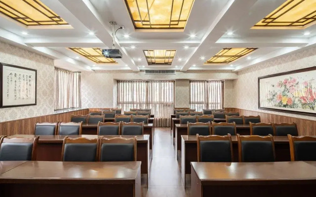 Yingbin Hotel