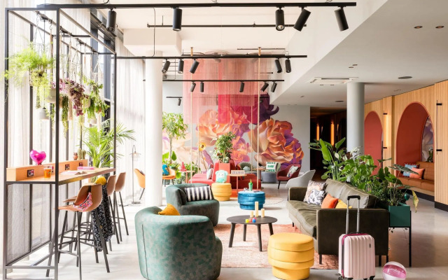 Moxy Paris Val D’Europe
