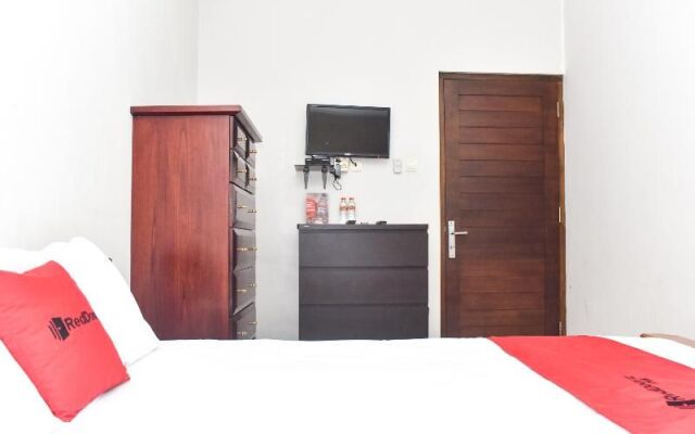 Reddoorz Near Taman Pelangi Jogja