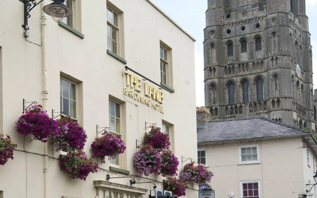 Lamb Hotel by Greene King Inns
