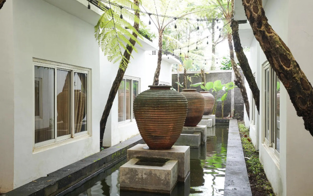 Putri Utari Guest House