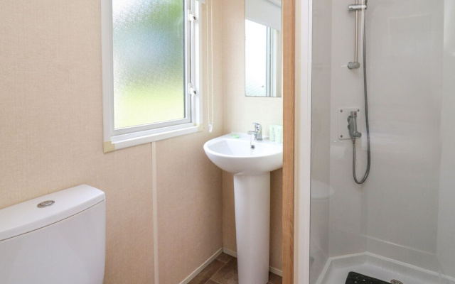 Caravan 3 at Blackmoor Farm Near Tenby