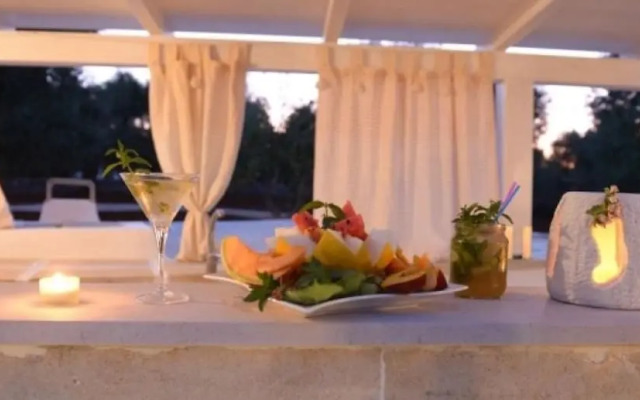 Trullo Mil With Private Pool by Apuliarentals