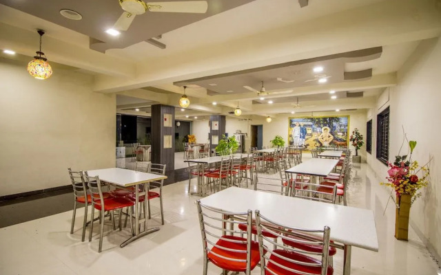 Hotel Yogiraj Palace