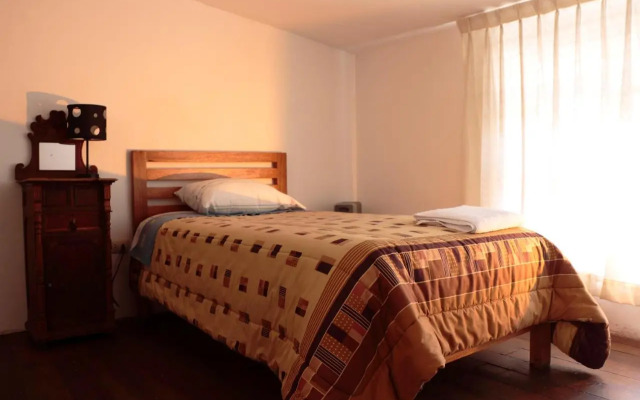 Emperatriz Guest House
