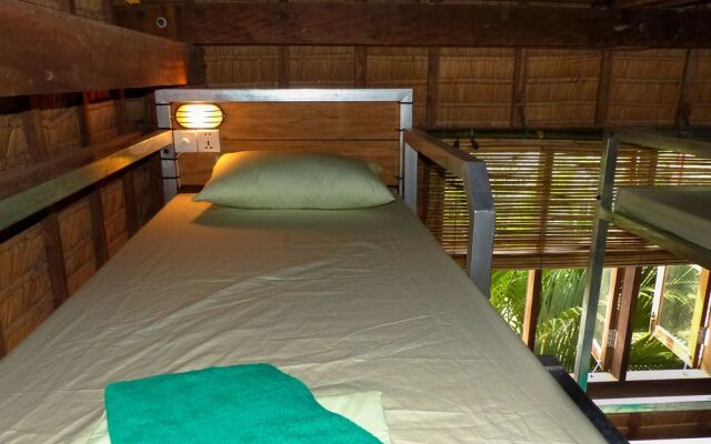 Ganesha Kampot Eco Guesthouse