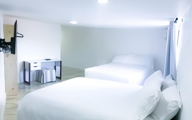 Pulse Rooms at Trafalgar