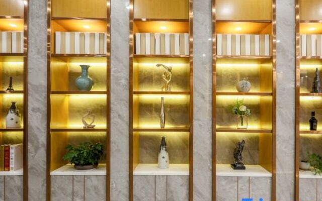 HUAZHU-StarwayHotel (Shangrao Central Plaza Pedestrian Street store)