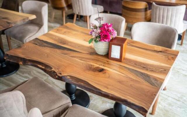 RED CONFORT HOTEL Boutique