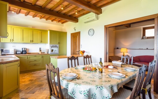 Premium Mansion in Umbria With a Pool