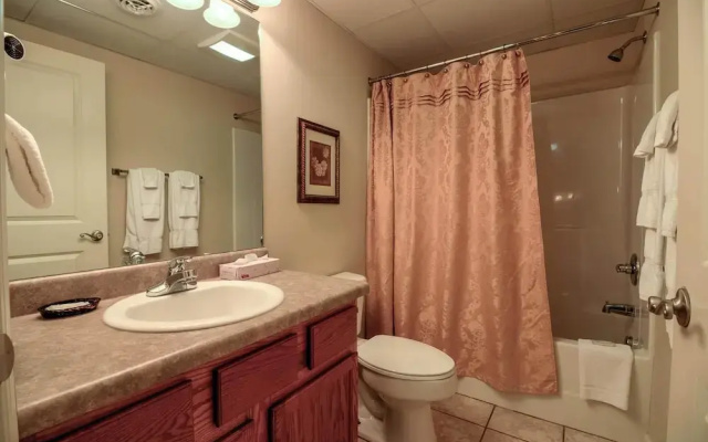 Cedar Lodge 103