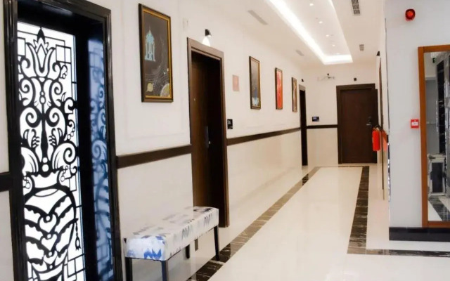 Park Town  Hotel