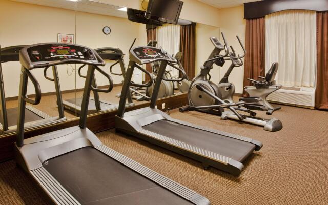 Holiday Inn Express & Suites, International Drive by IHG