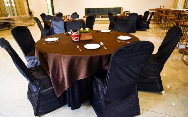 TGI Insignia Resort and Villas