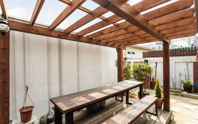 Jeongju Hanok Village Sky ae Pension