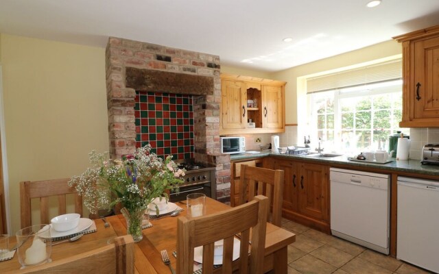 Dimberlyne Cottage