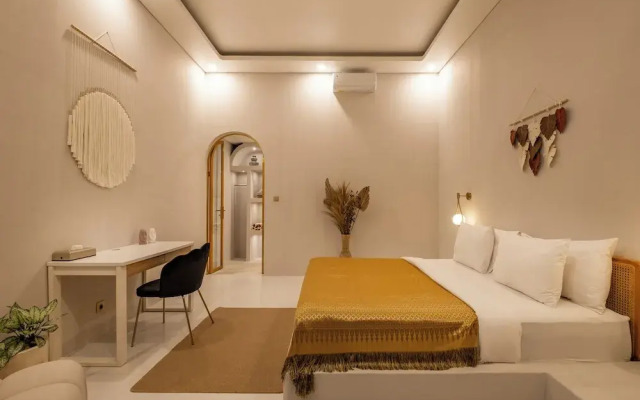 Private Pool Villa Ahana by OriVista