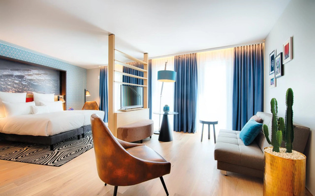 NYX Hotel Munich by Leonardo Hotels