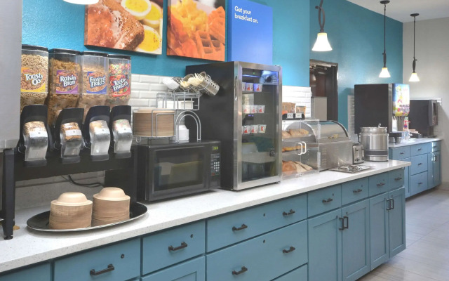 Brookstone Lodge near Biltmore Village, Ascend Hotel Collection by Choice Hotels International
