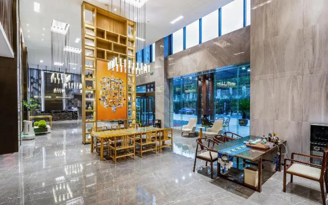 Madison Hotel Pingdingshan Government