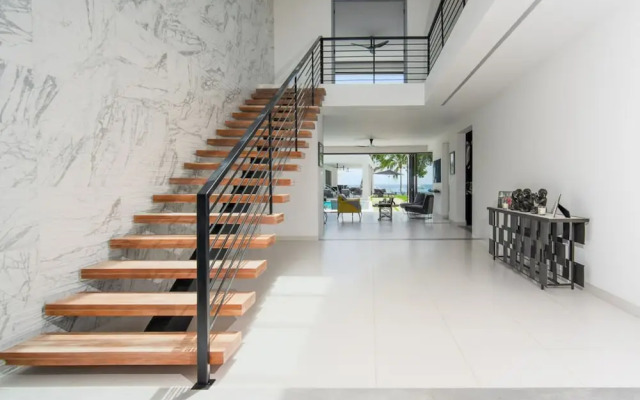 Onyx by Blue Sky Luxury