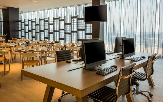 Fiesta Inn Express Ciudad de México Forum Buenavista