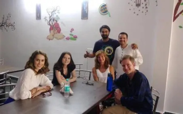 OYO 19535 Hotel Taj Niwas