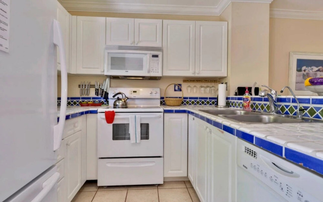 Breezy Bungalow (Townhouse)
