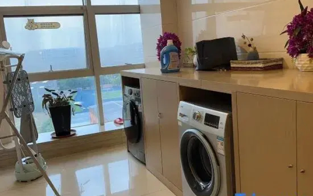 Hushanju Hotel