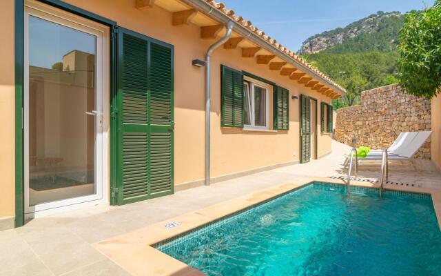 CAN MOREU - Townhouse with private pool and free WiFi