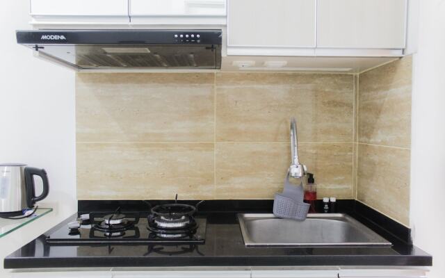 Homey and Cozy 2BR Bassura City Apartment near Mall