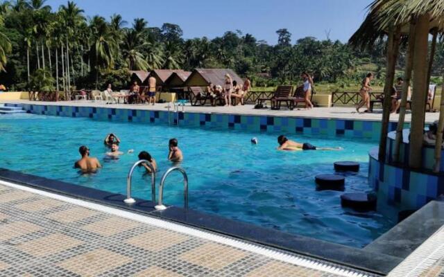 Silver Sand Village Resort