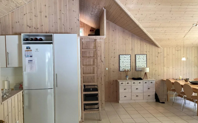 6 Person Holiday Home in Oksbol