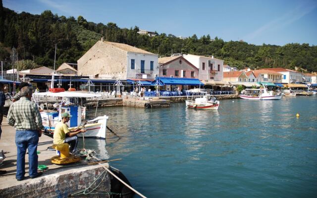Asfodelos Apartment Hotel