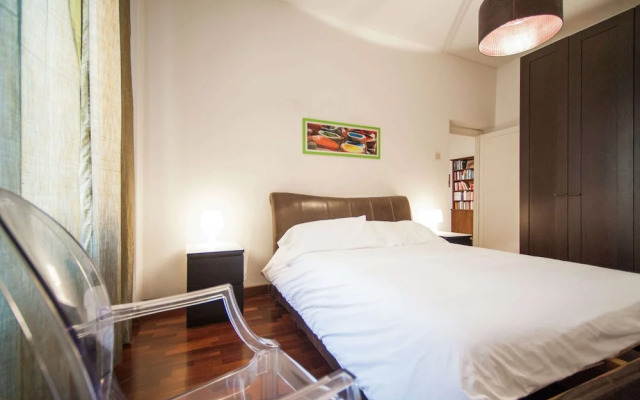 Spacious Apartment in Rome near Sea