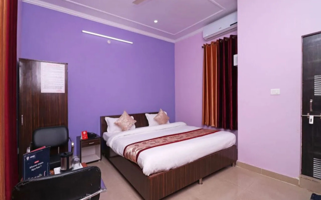 Hotel Om Sai Guest In By OYO Rooms